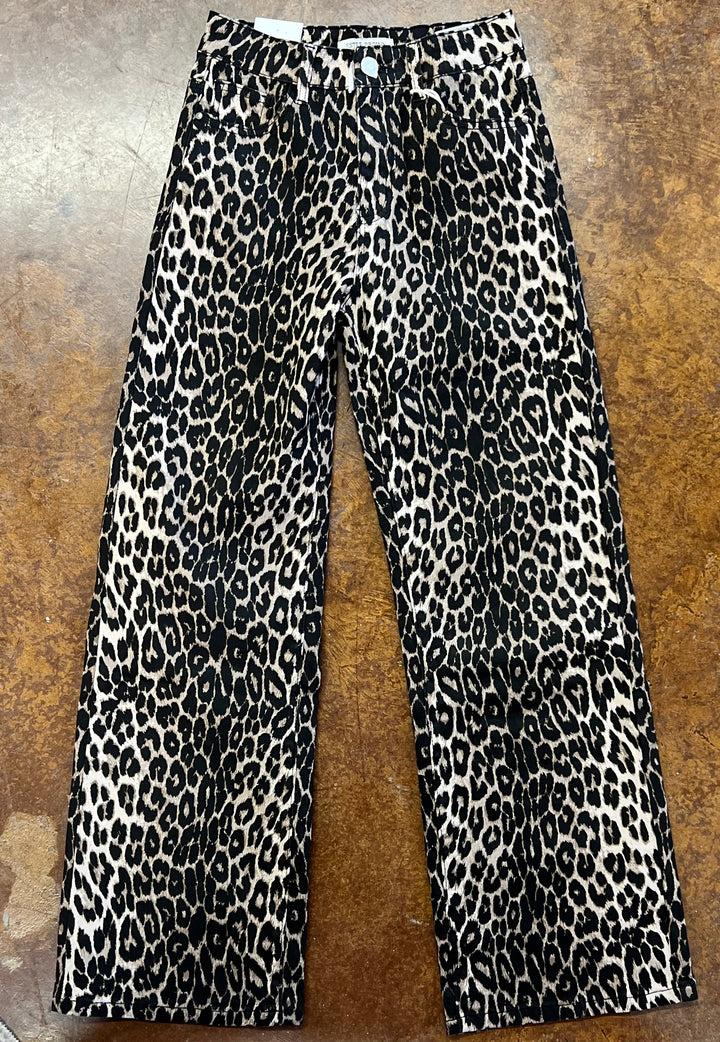 Wide Leg Leopard Jeans